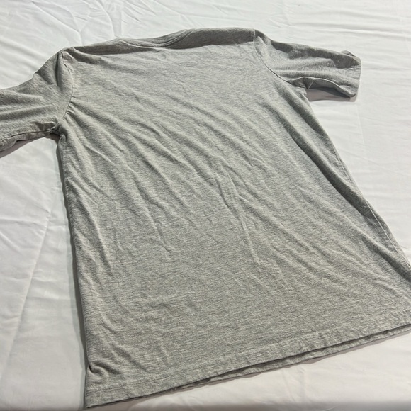 Chiefs tee boys size L - Picture 5 of 7